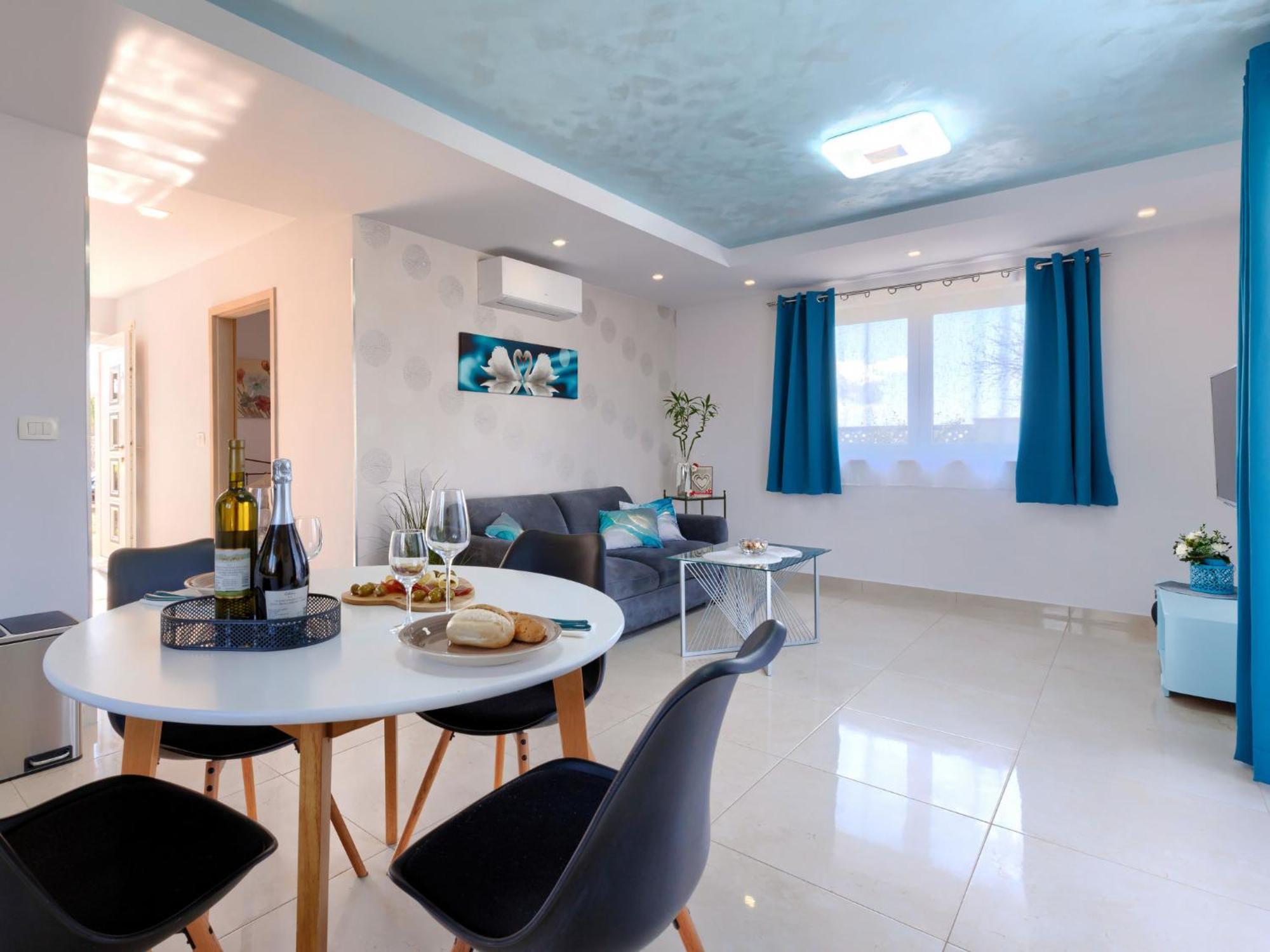 Holiday Home Villa Fenix By Interhome Zminj Luaran gambar