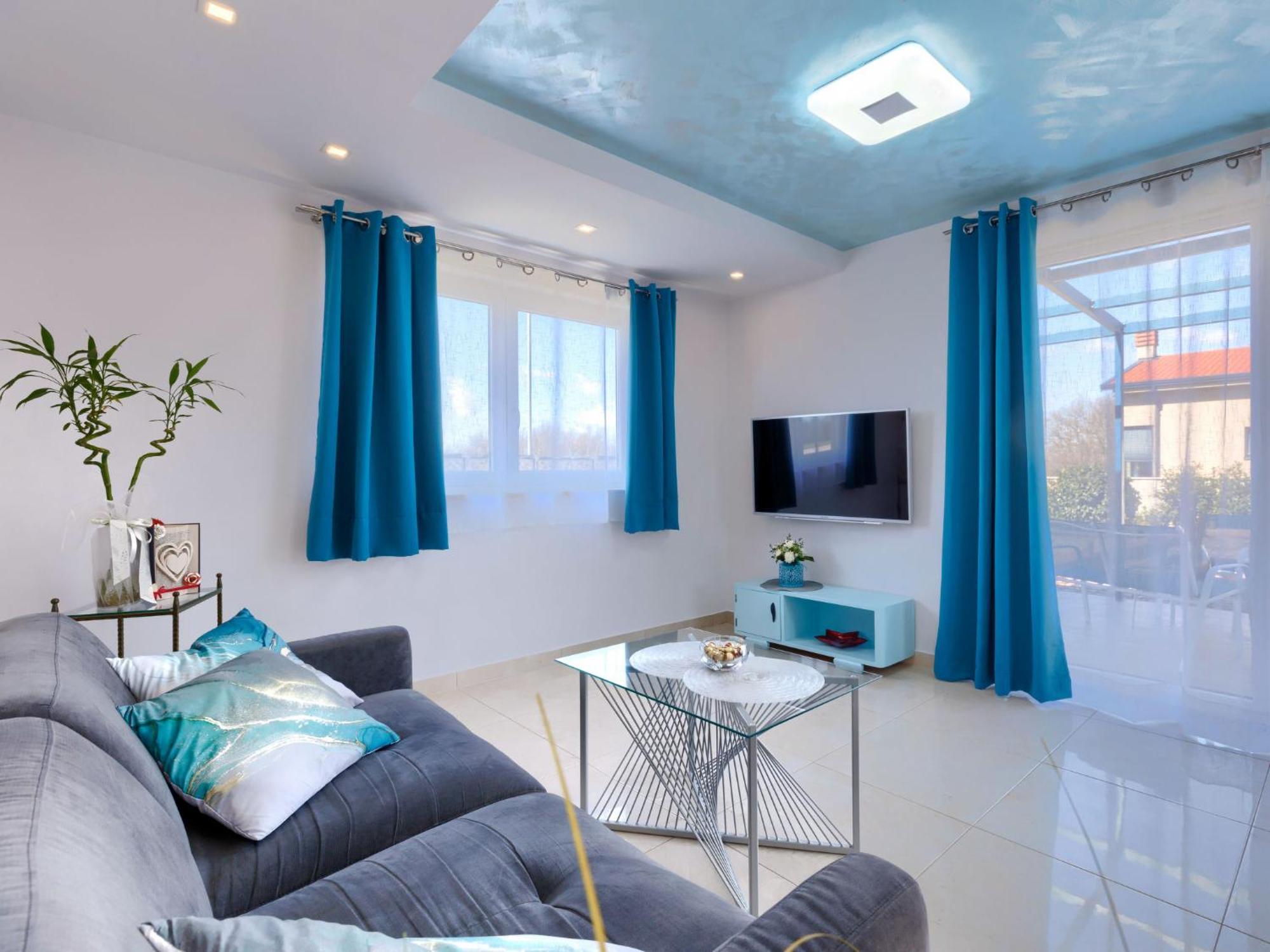 Holiday Home Villa Fenix By Interhome Zminj Luaran gambar